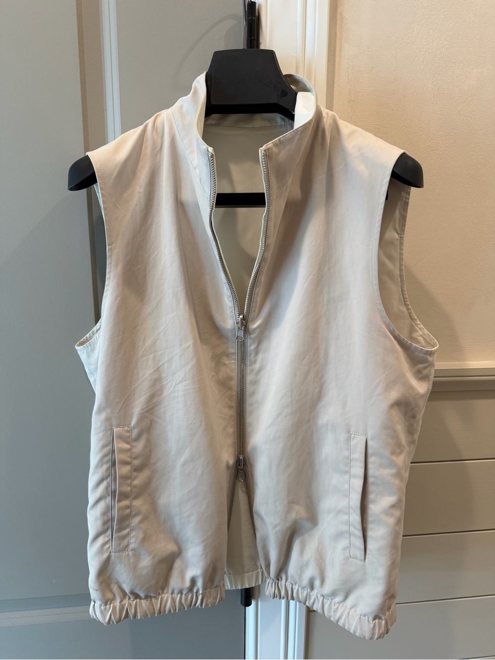 Suitsupply reversible technical vest ivory/beige M